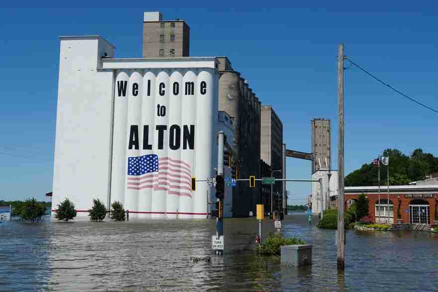 rv parks near alton il