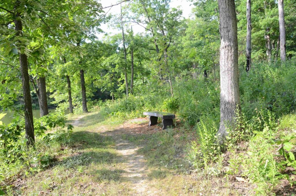 camping near vandalia il​
